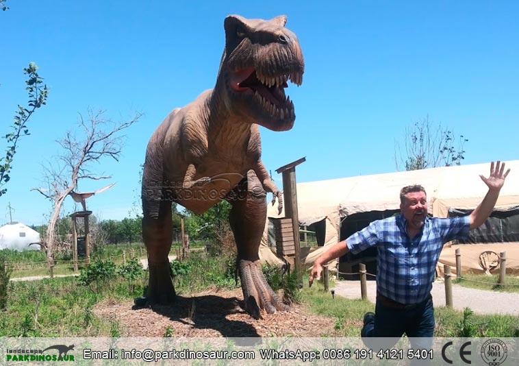 Tyrannosaurus rex animatronic gigante para tematica de dinosaurios